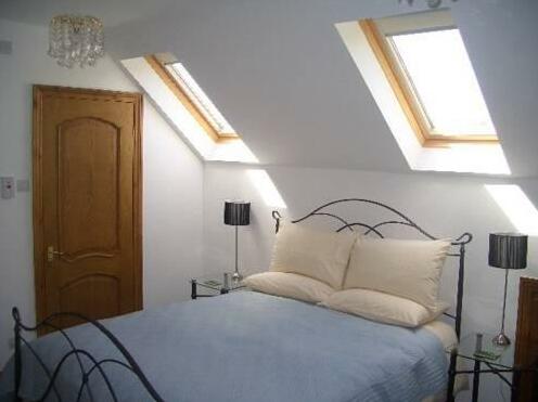 Big Sky Guest House - Photo2