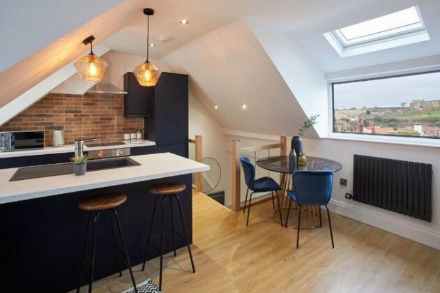 Burns Yard Apartment - Photo2