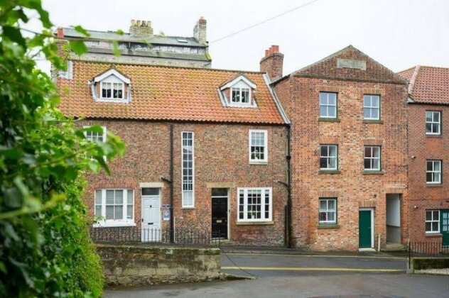 Cintra House