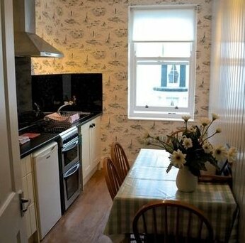 Fayvan Apartments - Photo4