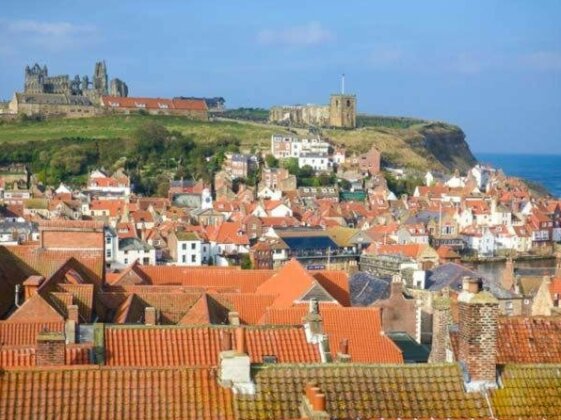 High Ridge Whitby - Photo2