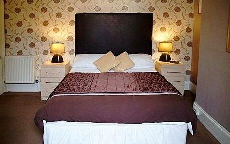 High Tor Guest House - Photo4