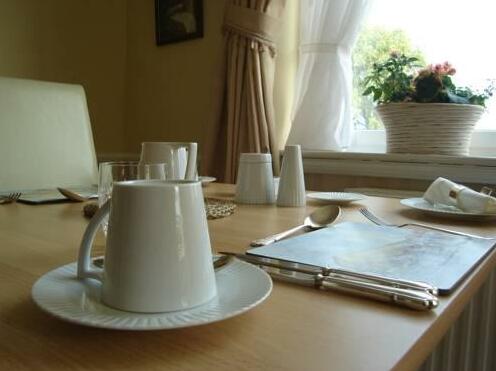 Mayfields Bed & Breakfast Whitby - Photo3