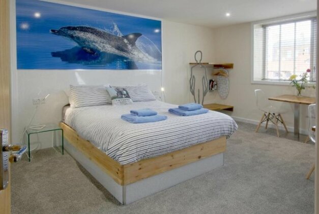 Silver Street Suites - Photo2