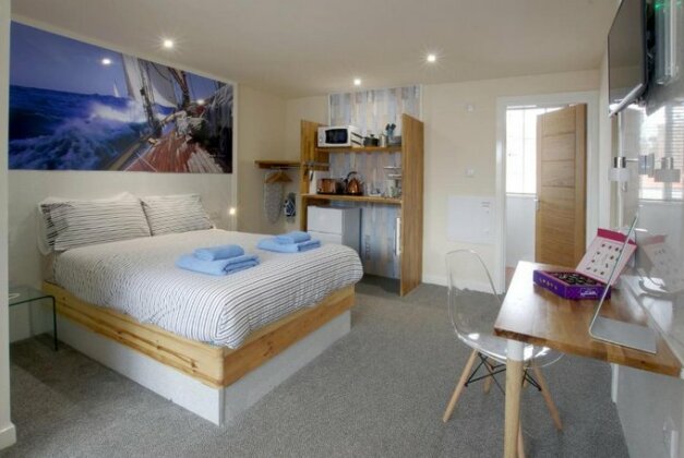 Silver Street Suites - Photo3