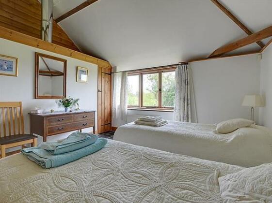 Holiday Home Brook Farm Oast - Photo4