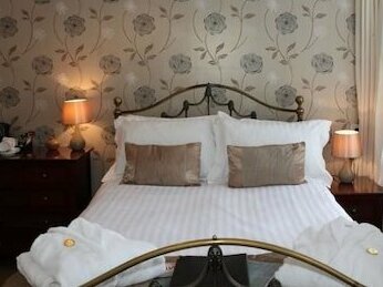 Ellerbrook House - Photo2