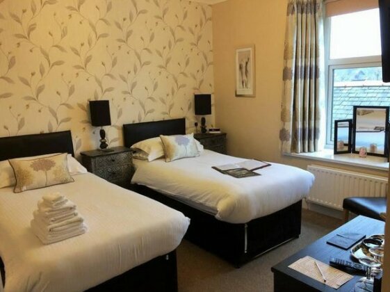 Ellerdene Guesthouse - Photo3