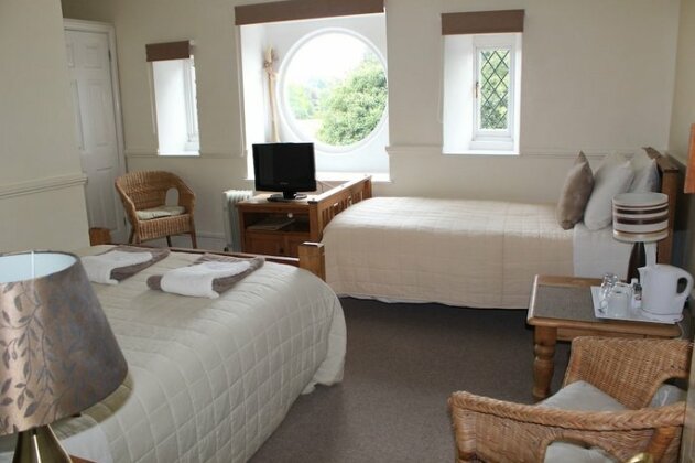 The Coach House Winterbourne - Photo5
