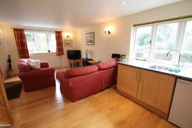 Forge Cottage Wootton Courtenay - Photo2