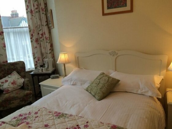 Glenhill Guest House - Photo3