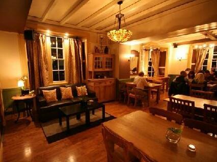 The Yew Tree Inn Yeovil - Photo5