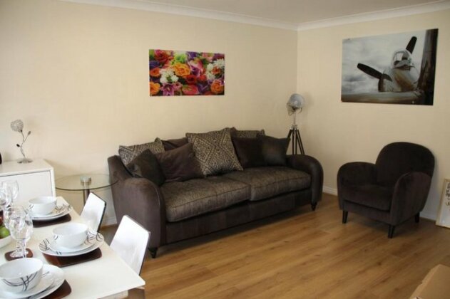 City Centre Apartment with Riverside Walks and Free Parking C20SI - Photo3