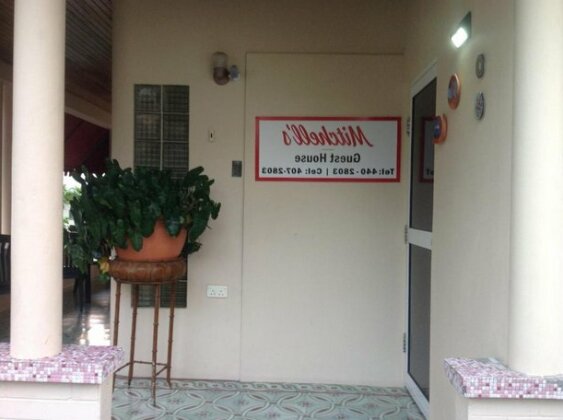 Mitchell's Guest House - Photo4