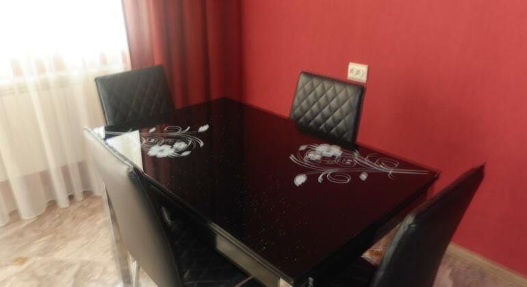 Apartment on Paliashvili - Photo2