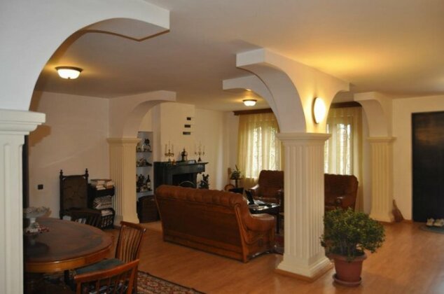 Batumgora House - Photo3
