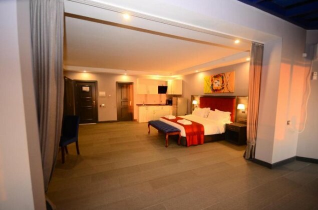 Batumi Palm Hotel - Photo4