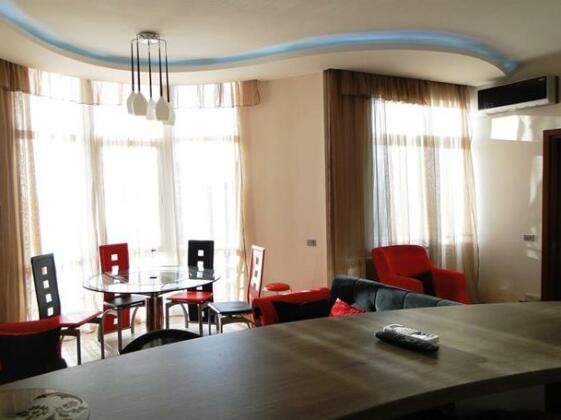 Beautiful Apartment in Batumi - Photo2