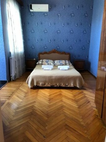 Emzari - Photo3