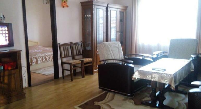 Family Apartment Batumi - Photo5