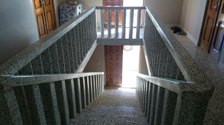 Guest house Charnali - Photo2