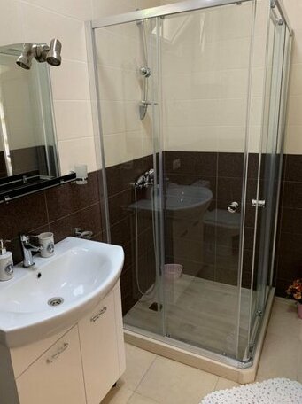 Guest House Family Batumi - Photo5