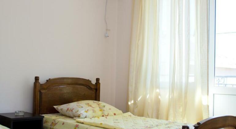 Guest House Nia - Photo5