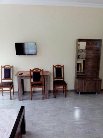 Guesthouse David Batumi - Photo2