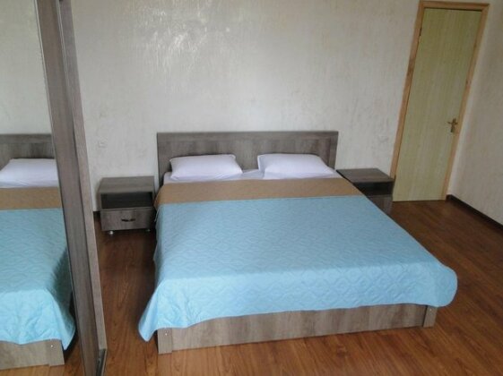 Hotel Family Batumi - Photo4