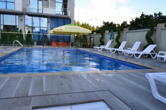 Hotel Skyline Batumi - Photo2