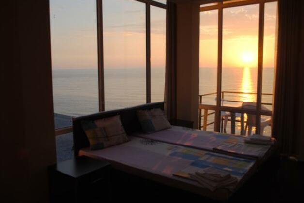 Lazuri Hotel - Photo4