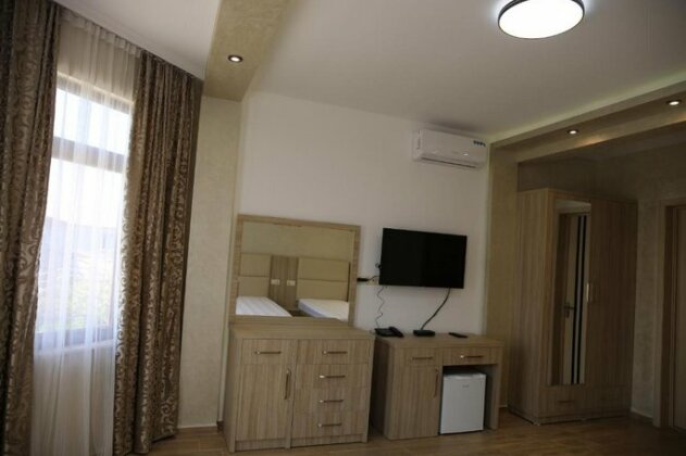 Mariana Batumi - Photo4