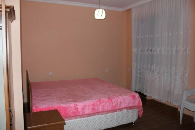 Pirveli Guest House - Photo4