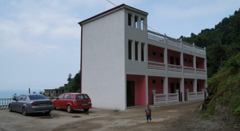 Private House Batumi - Photo4