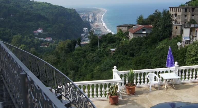 Private House Batumi - Photo5