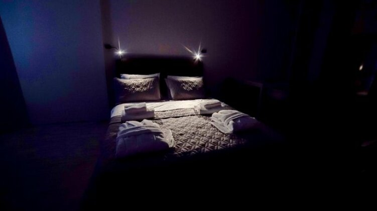 Queen Tamara Apartment - Photo4