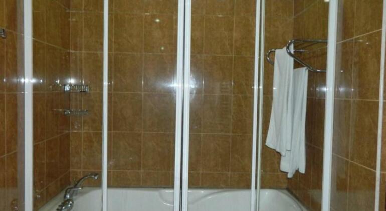 Ritsa Hotel - Photo4