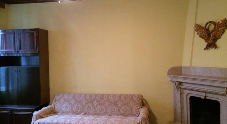 Talo's Guest House - Photo5