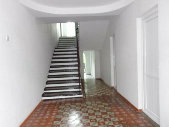 White Guest House - Photo3