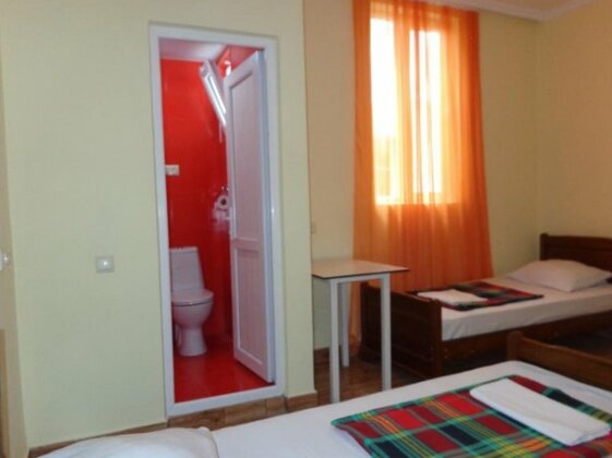 White Guest House - Photo5
