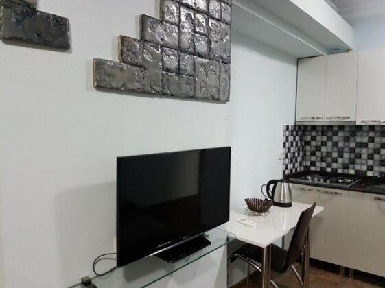 Zaza's Apartment Batumi - Photo5
