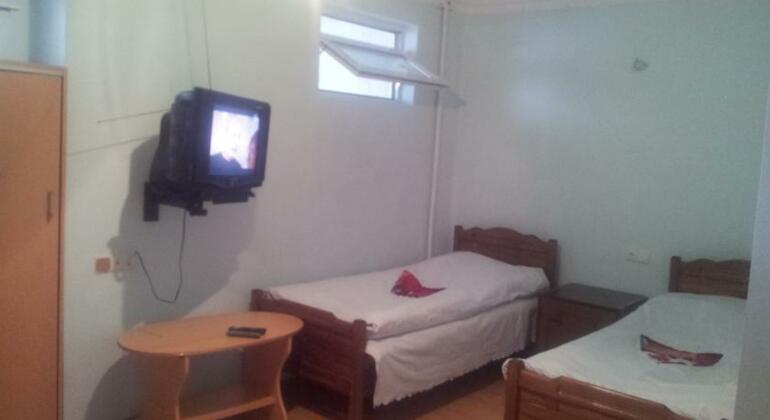 Edelweis Guest House - Photo2