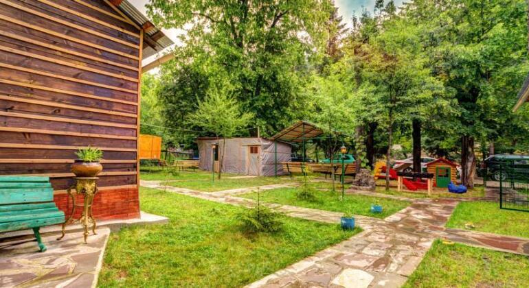 Green Hotel Borjomi - Photo5
