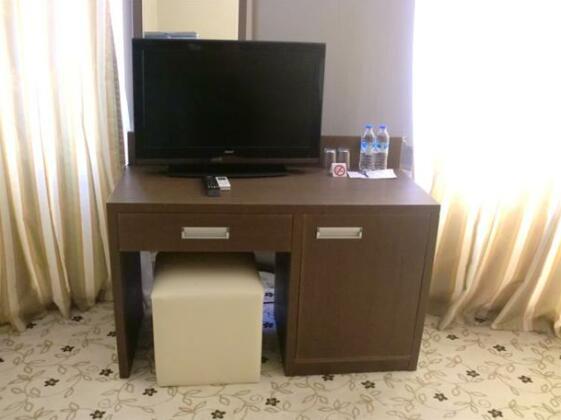 Hotel Crystal Palace Borjomi - Photo5