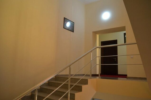 Meskheti Palace - Photo2