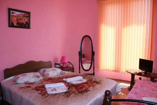 Emilya Guest House - Photo4