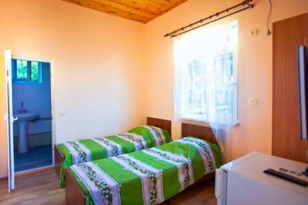 Guest house Delfin Gagra - Photo3
