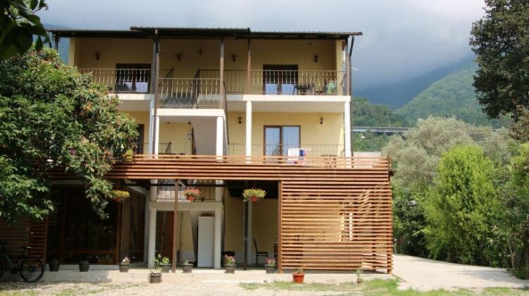 Guest house LETTO Gagra - Photo2