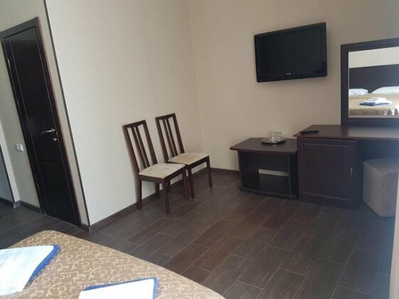 Lazurniy Bereg Gagra - Photo4