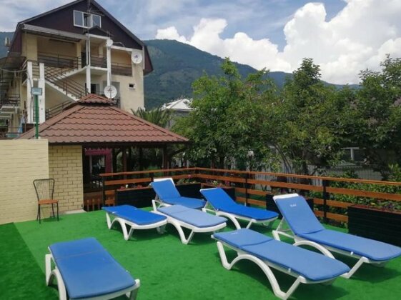 U Ruslana Guest House - Photo3